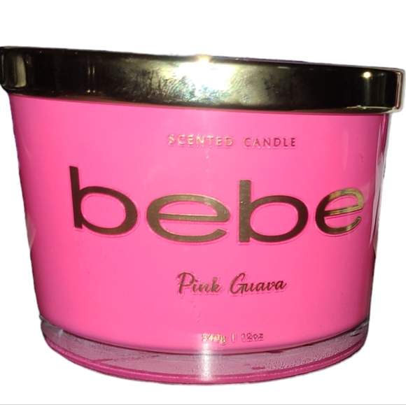 💕NWT BeBe Pink Guava Scented Candle💕12oz - Picture 2 of 4